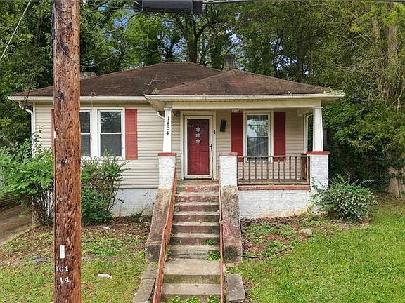 3rd image of 1404 Gholson Ave