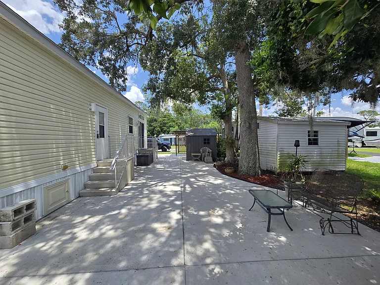 1377 Mainsail Ln — Photo 16