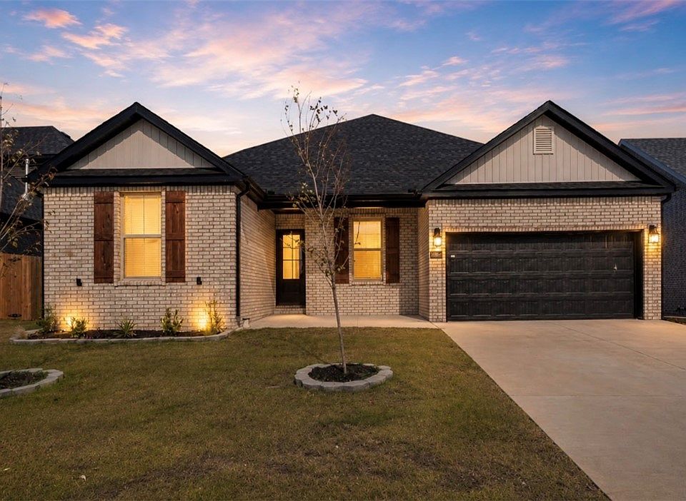 1st image of 7008 SW High Meadow Blvd