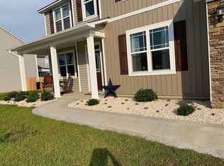 490 Angel Oak Dr, Bunnlevel, NC 28323