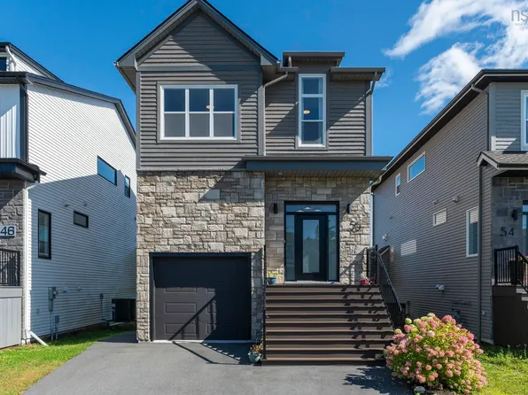50 Breaktrail Dr, Halifax, NS B4B 2J7