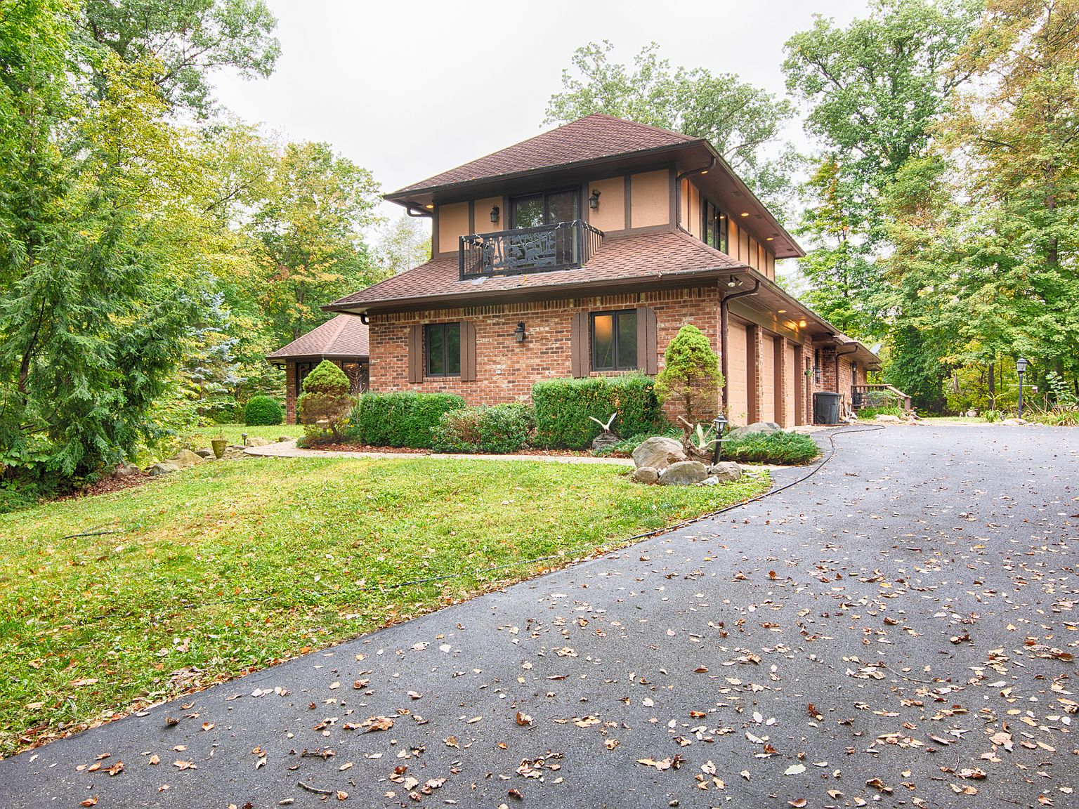 320 E Hidden Valley Ct, Fountaintown, IN 46130 Zillow