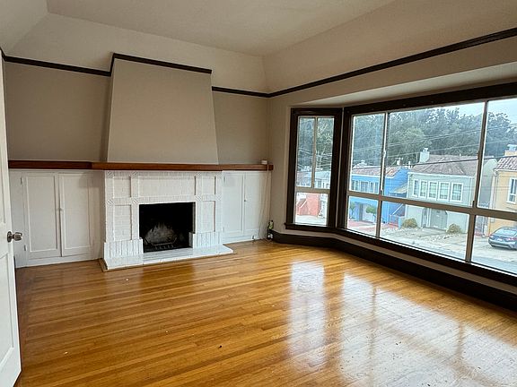 3rd image of 2672 21st Ave #2670