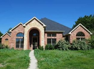 1523 S Greenstone Ln, Duncanville, TX 75137