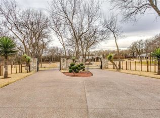 151 Crown Ln, Weatherford, TX 76087