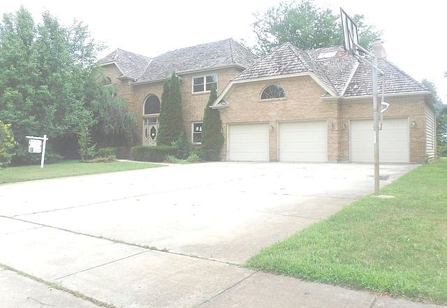 1st image of 10655 Sunningdale Dr