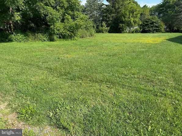 Kimport Ave, Boalsburg, PA 16827