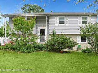 175 Susan Dr, Jackson, NJ 08527