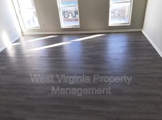 104 N 8th St APT 207, Princeton, WV 24740