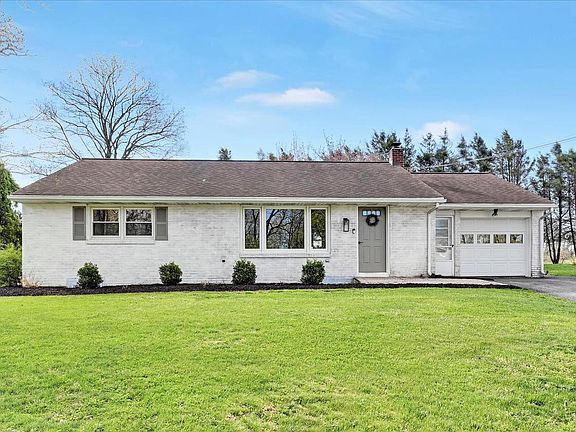 4th image of 332 Owl Hill Rd
