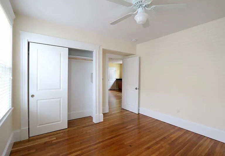 38 Medford St — Photo 8