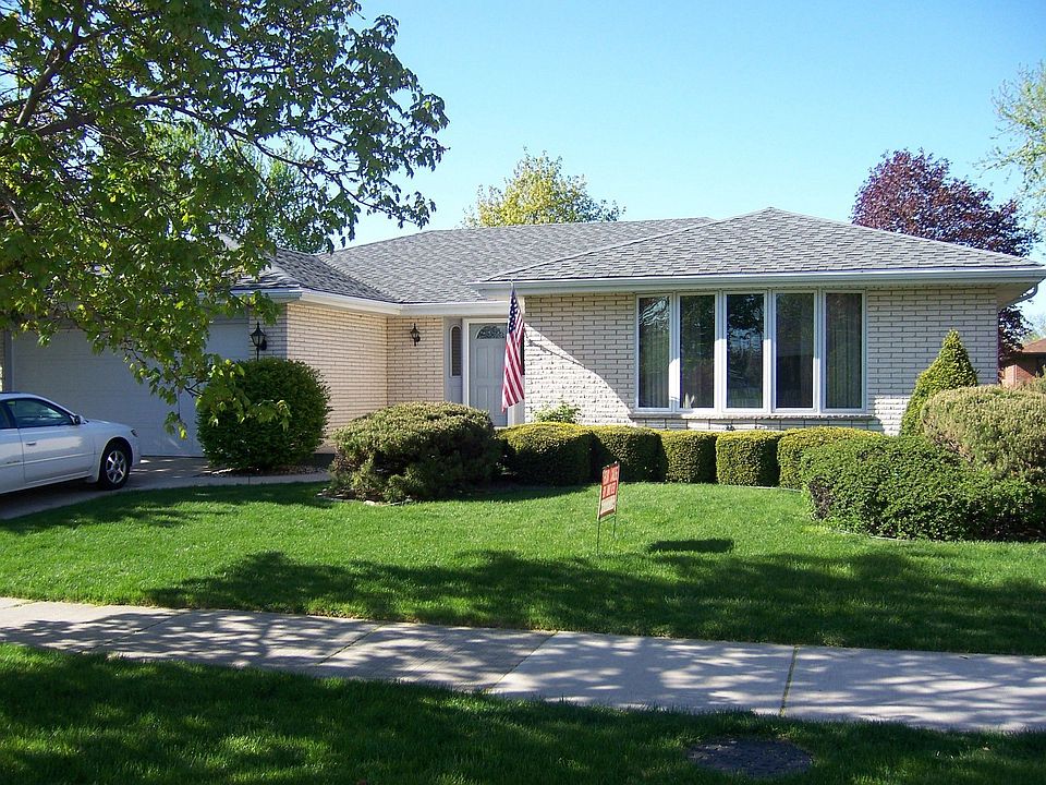 1st image of 7600 Hemlock Dr