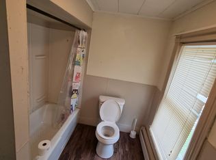 242 W Shawnee Ave, Plymouth, PA 18651