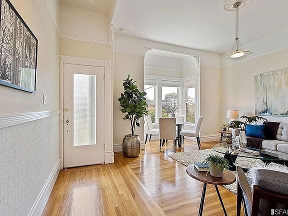 2nd image of 450 Fair Oaks St