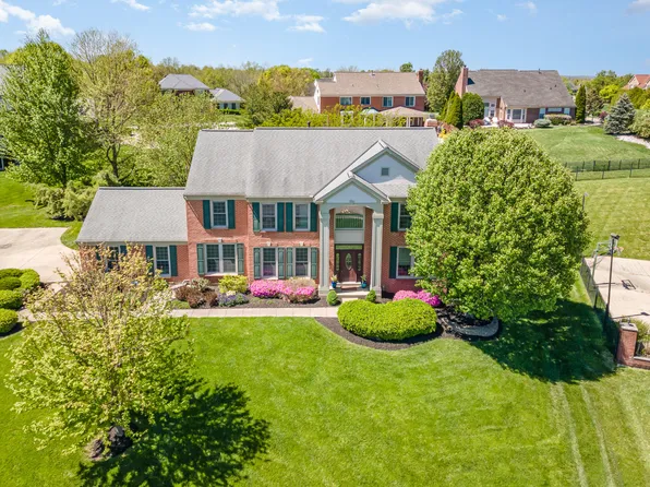 2313 Pinnacle Ct, Hebron, KY 41048