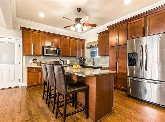 4th image of 4109 Ferran Dr