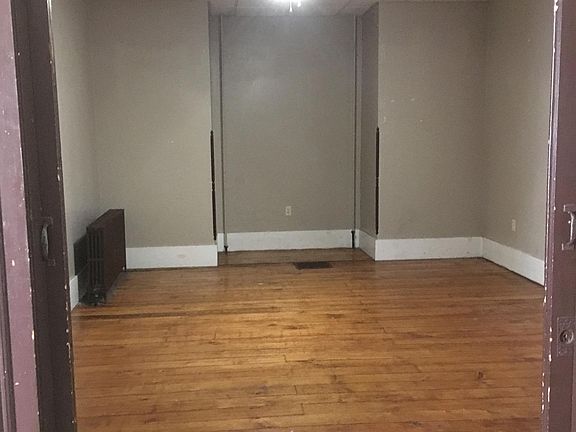 Large bedroom