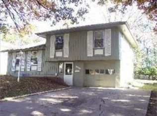 12005 Bennington Ave, Grandview, MO 64030