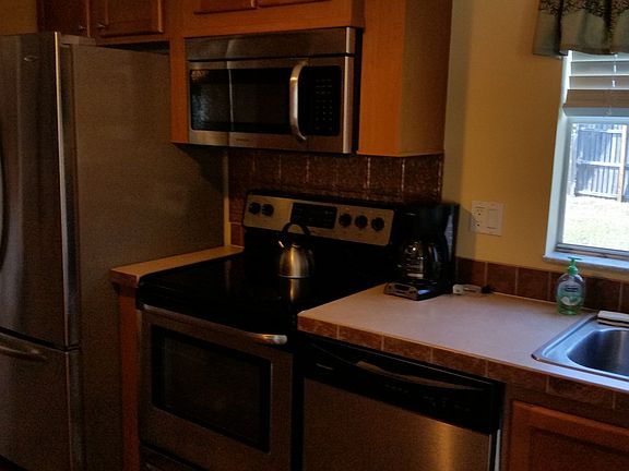 4th image of 289 Sago Ct