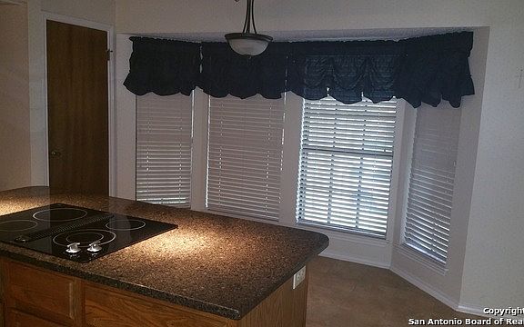 4th image of 13411 Marceline Dr