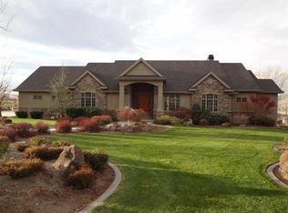 18061 Locust Ln, Caldwell, ID 83607
