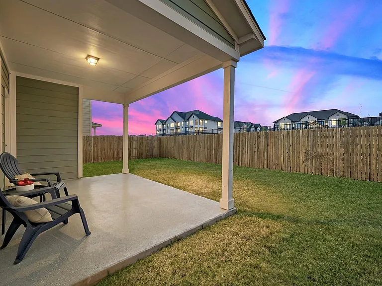 2907 Tavern Dr — Photo 37