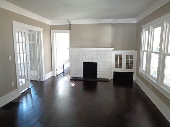 5th image of 327 Storer Ave