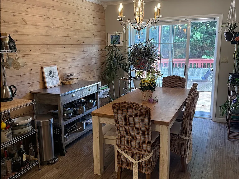 11 Calvett Pl — Photo 1