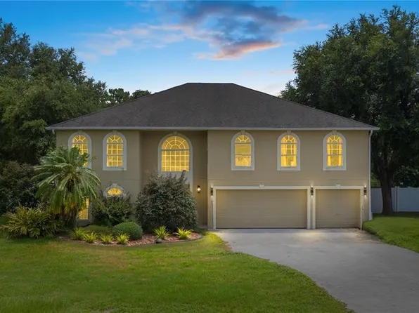 1111 Myrtle Lake View Dr, Fruitland Park, FL 34731