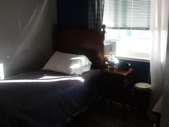 3rd image of 7008 Oakhurst Ave