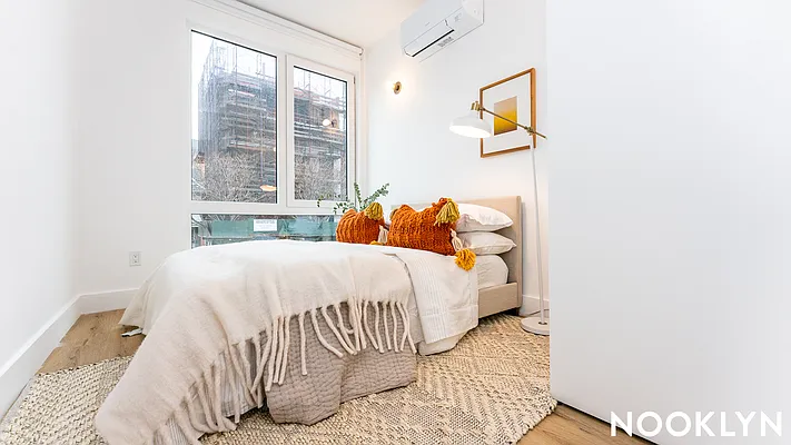 Rented by Nooklyn NYC LLC | media 32