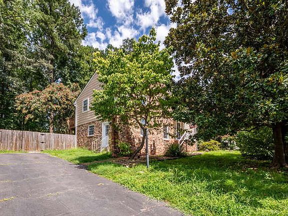 2nd image of 12320 Little Pond Ln
