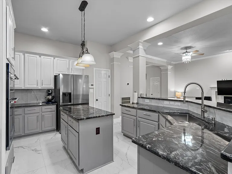 1706 Buttercup Creek Blvd — Photo 11