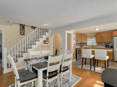 506 W Main St, Avon, MA, 02322