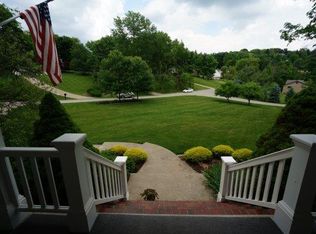 3102 Manor Way, Pittsburgh, PA 15241