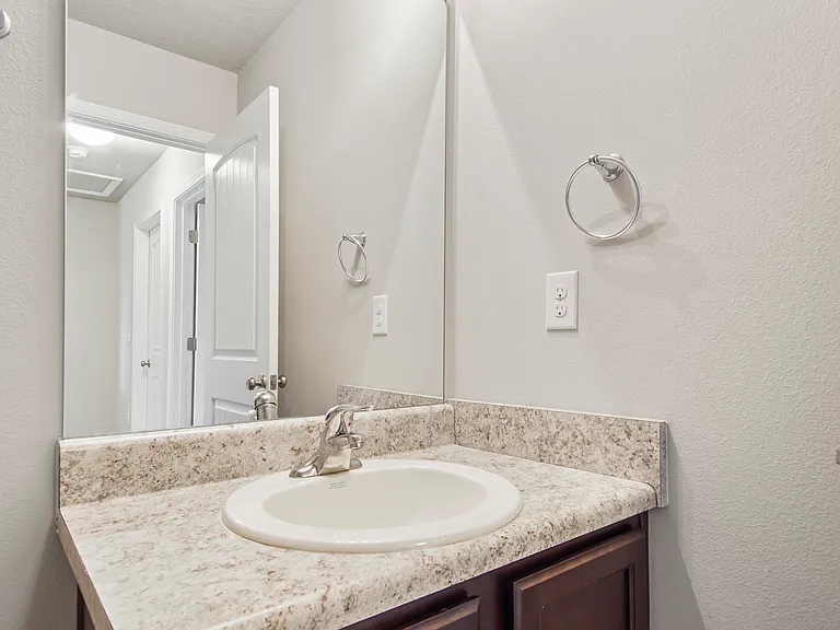 5840 Callaway Cir — Photo 33