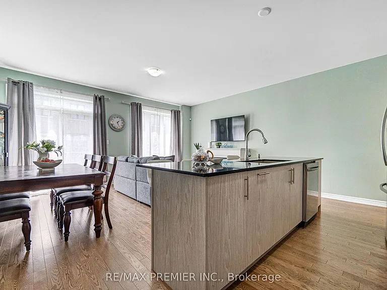 55 Singhampton Rd #MAIN — Photo 13