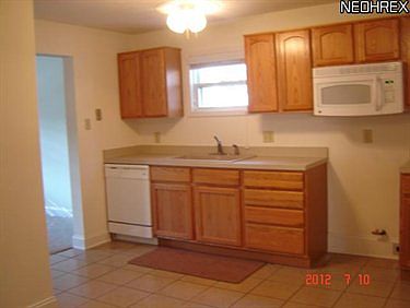 4th image of 2170 Larchdale Dr