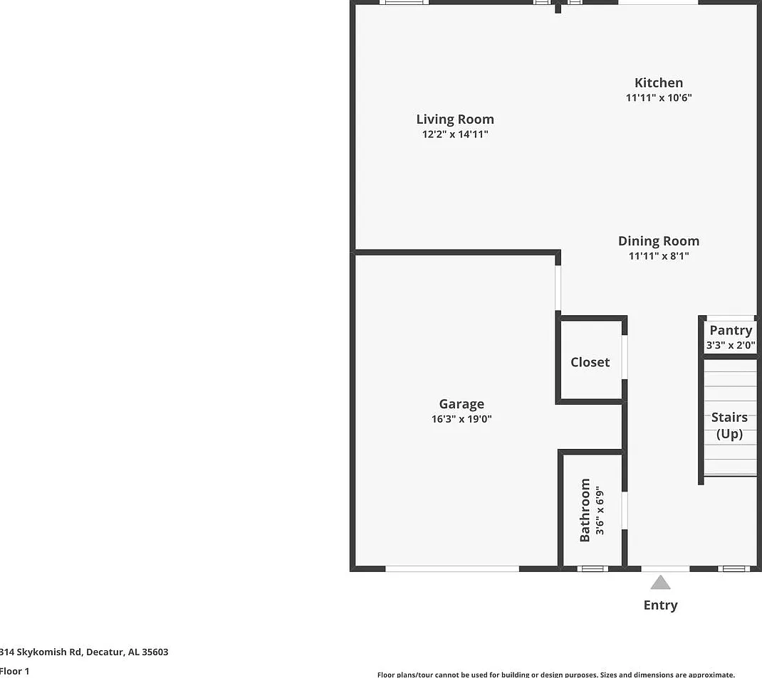 End Unit Townhome for Rent in Decatur, AL!! Available to View with 48 Hour Notice — Photo 2