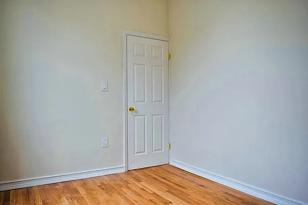 Rented by Oxford Property Group | media 13