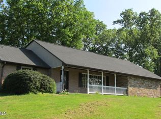 734 App Rd, Selinsgrove, PA 17870