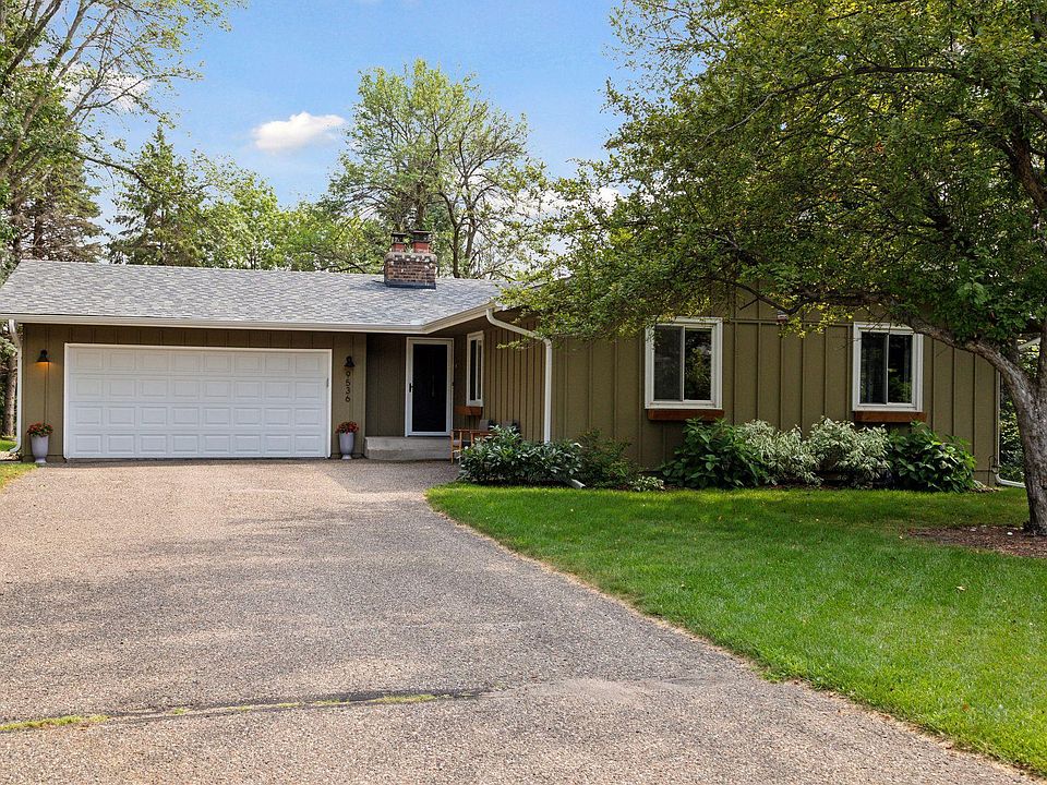 1st image of 9536 Woodridge Cir