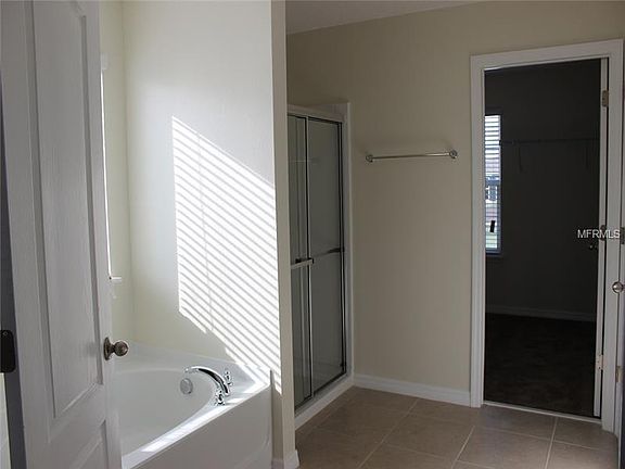 4th image of 5069 Harvest Dr
