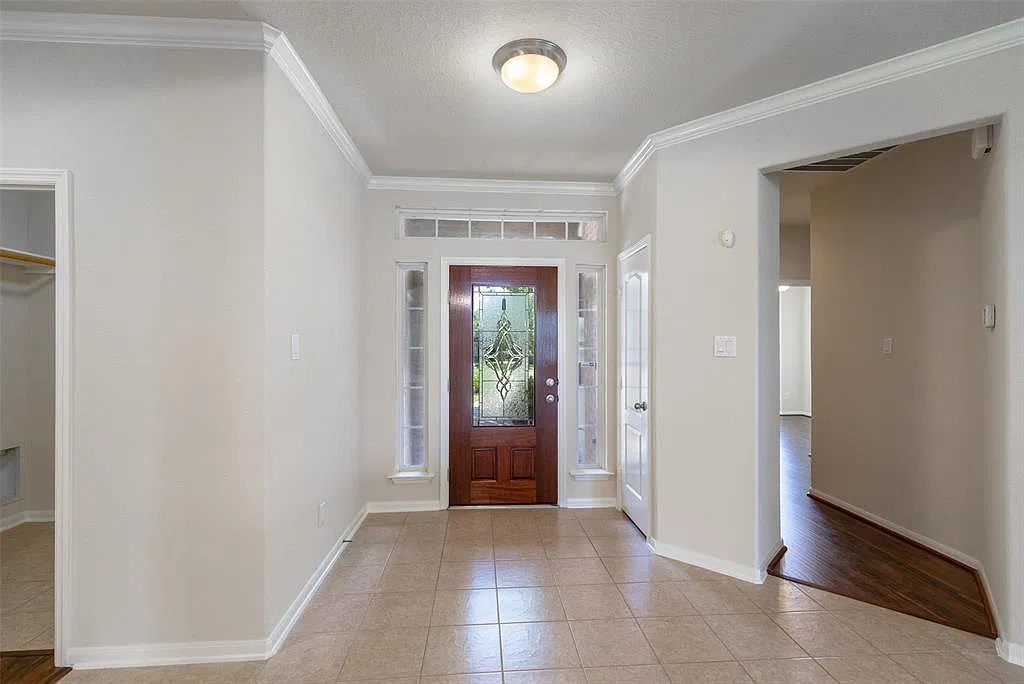 Glenkirk Pl, Sugar Land — Photo 3