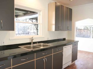 732 SW Orchid St, Portland, OR 97219