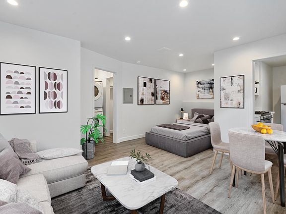 3rd image of 2459 Hidalgo Ave #1/2