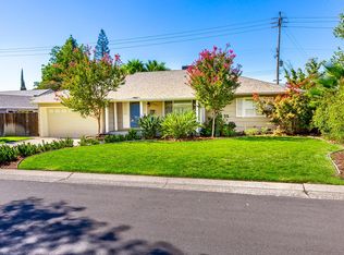 2437 Parkwood Dr, Sacramento, CA 95825