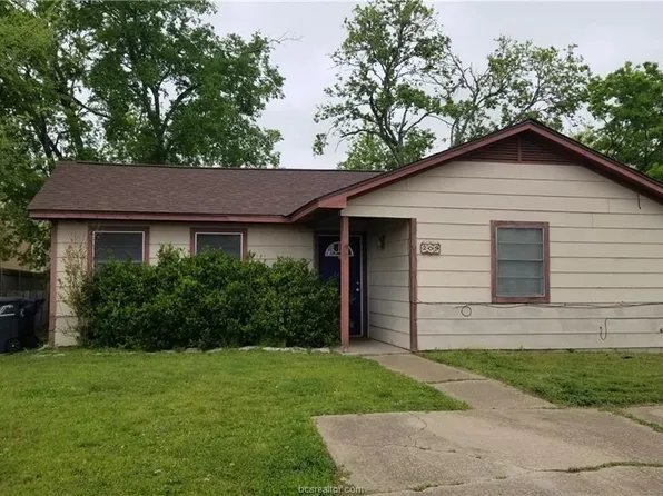 209 Richards St, College Station, TX 77840