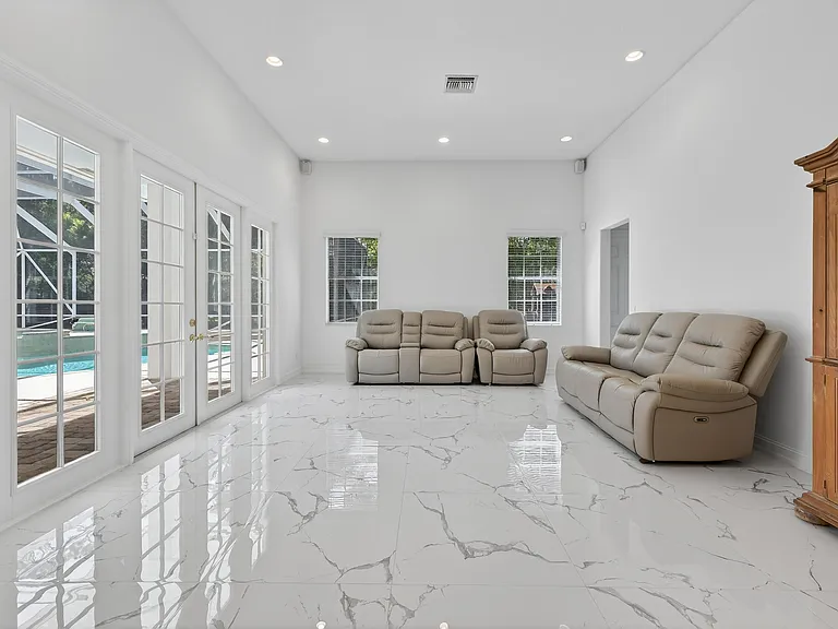 14780 Horseshoe Trce — Photo 36