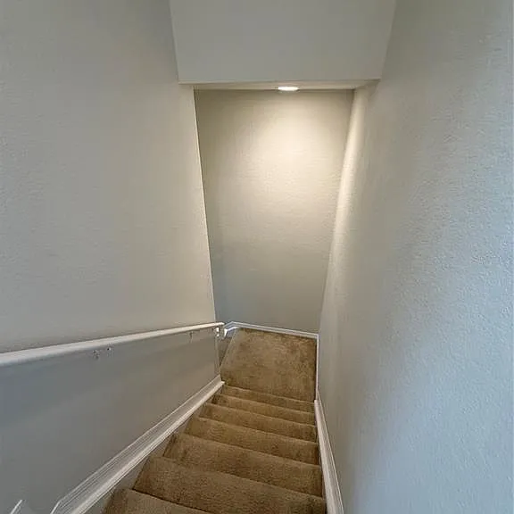 2532 Grand Central Pkwy #3 — Photo 3